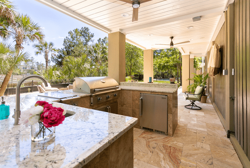 outside kitchen countertops